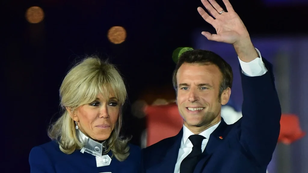 Kunjungan Spesial Presiden Prancis dan Gaya Fashion Brigitte Macron di Indonesia