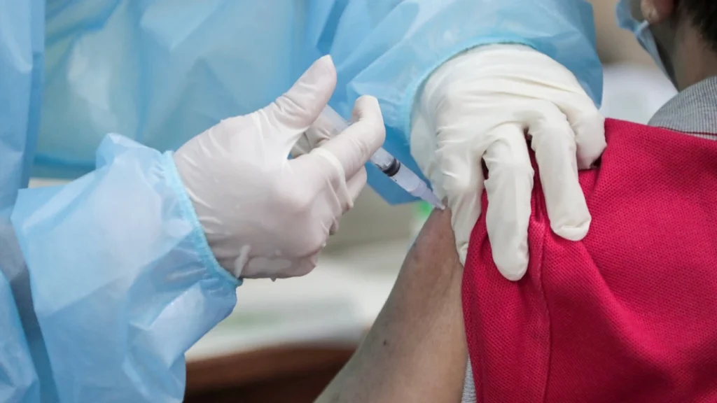 Kemenkes Perluas Imunisasi HPV untuk Anak Laki-Laki di Bawah 15 Tahun