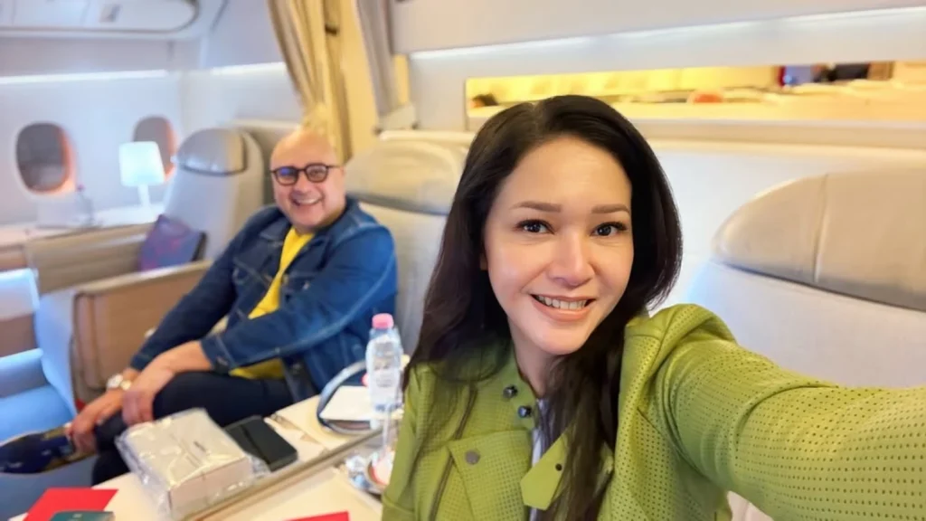 Maia Estianty Berangkat ke Eropa Usai Hadiri Akad Nikah Putranya
