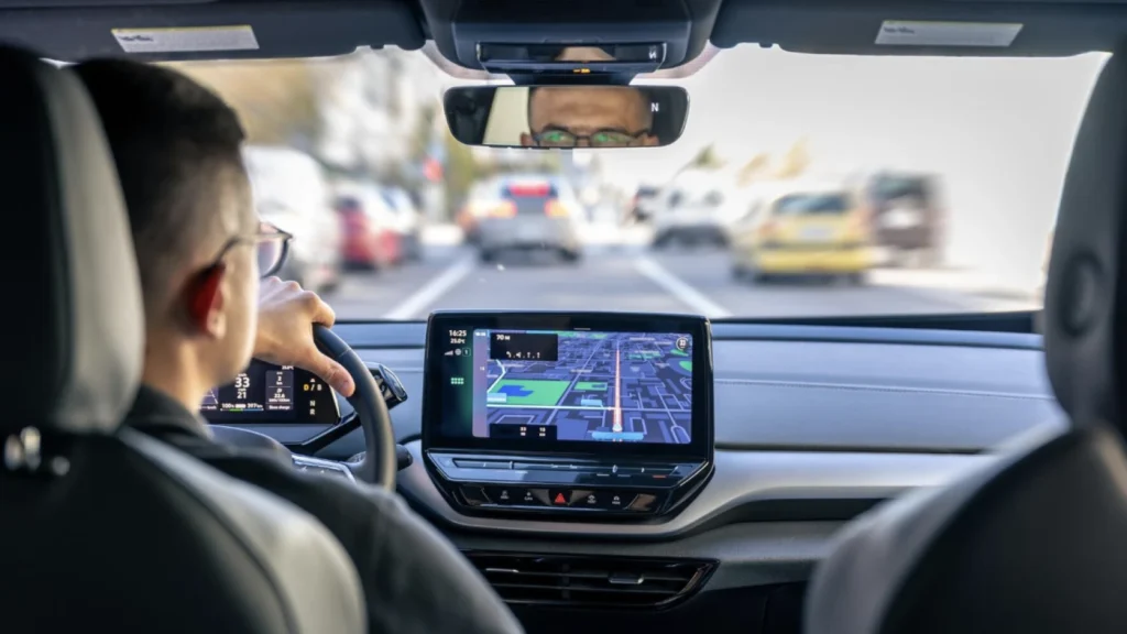 Mobil Self-Driving di Jabodetabek: Harapan atau Tantangan?