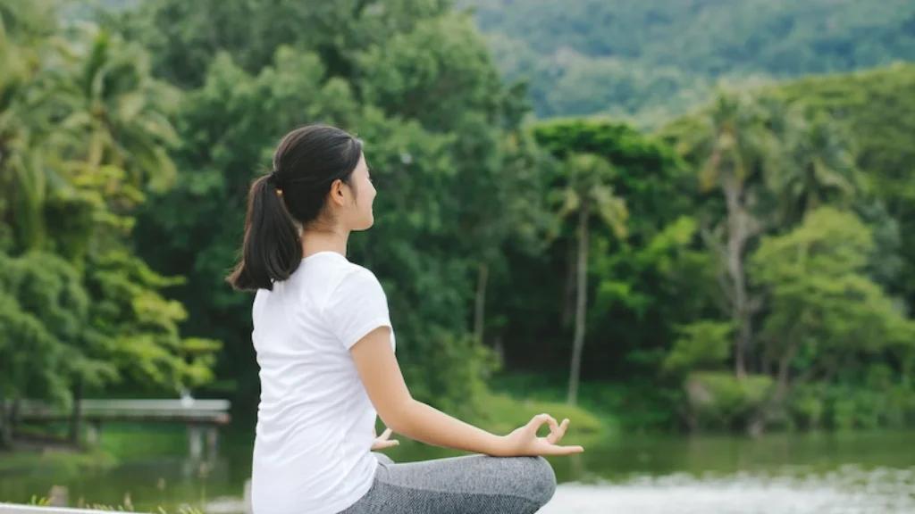 Menggali Mindful Movement: Olahraga yang Menyatukan Tubuh dan Pikiran