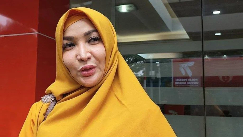 Anak Roro Fitria Mengalami Food Intolerance Setelah Konsumsi Ikan Salmon