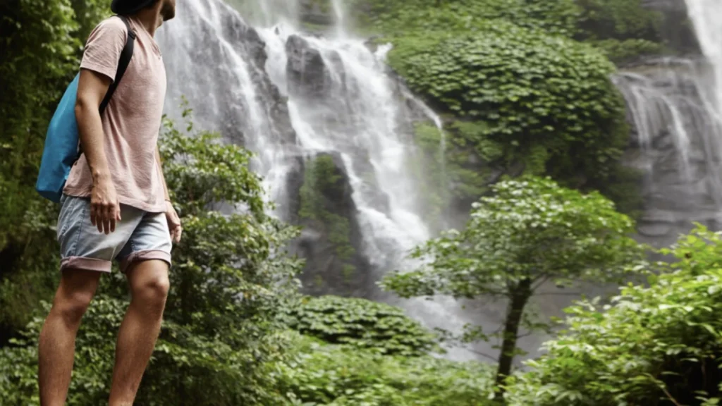 Eksplorasi Air Terjun Tersembunyi di Jawa Tengah