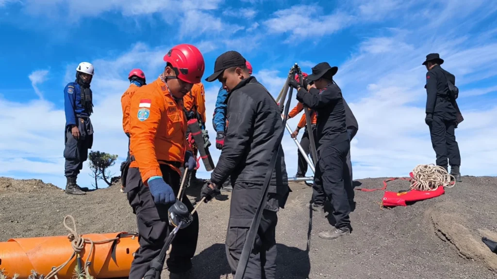 Hasil Autopsi Juliana Marins: Pendaki yang Jatuh di Gunung Rinjani