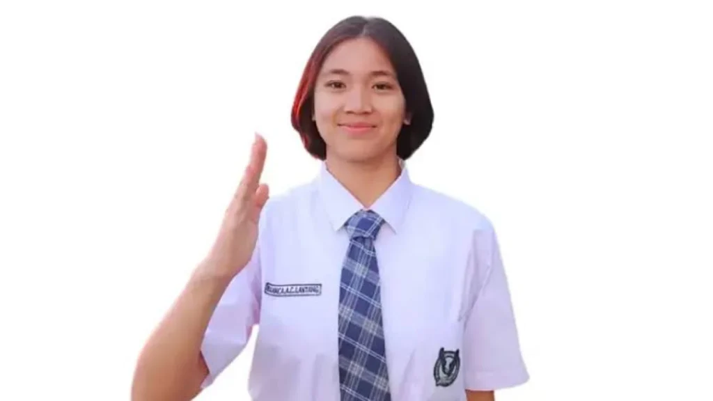 Bianca Lantang Memimpin Pembawa Bendera pada Upacara HUT ke-80 RI