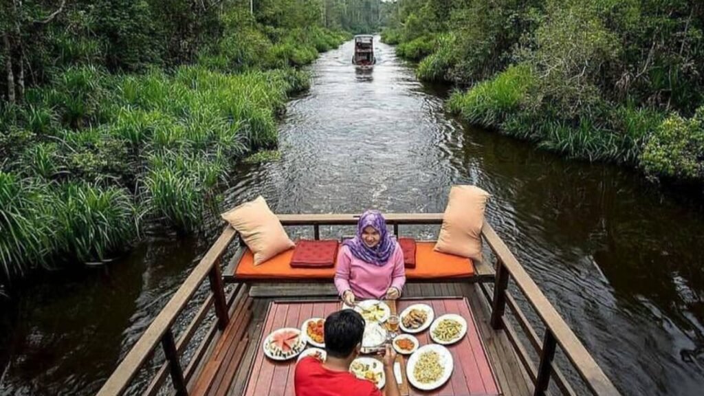 Temukan Surga Tersembunyi: 7 Destinasi Wisata Anti-Mainstream di Indonesia