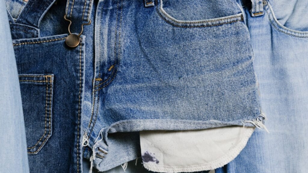 Denim Patchwork: Kembali Menjadi Tren Fashion Global