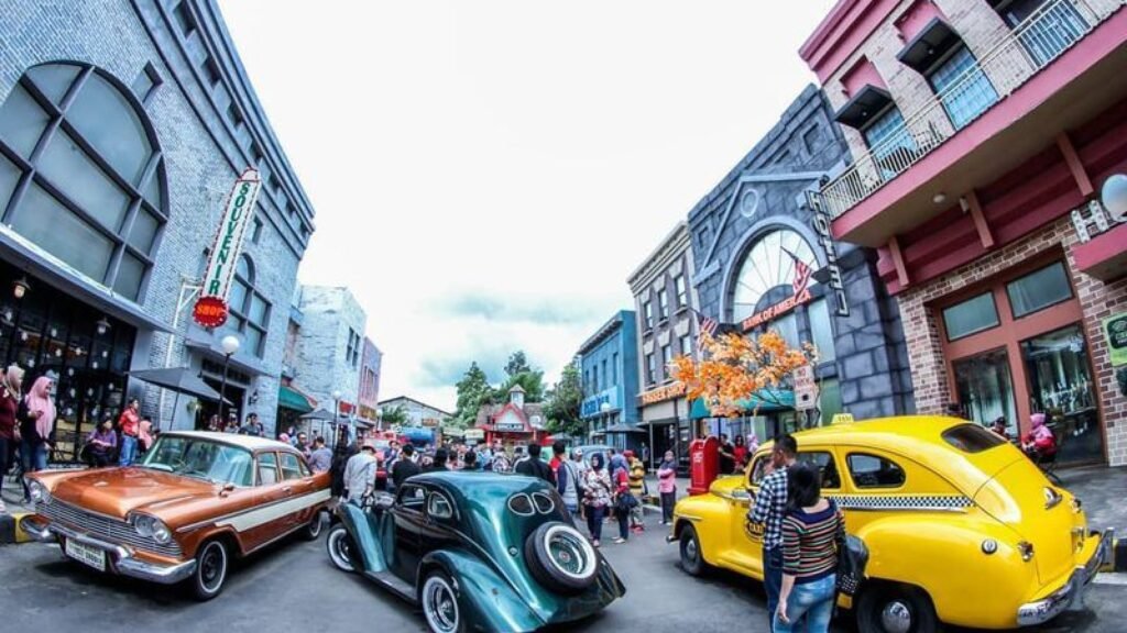 Kota-Kota di Indonesia yang Cocok untuk Liburan Sendirian